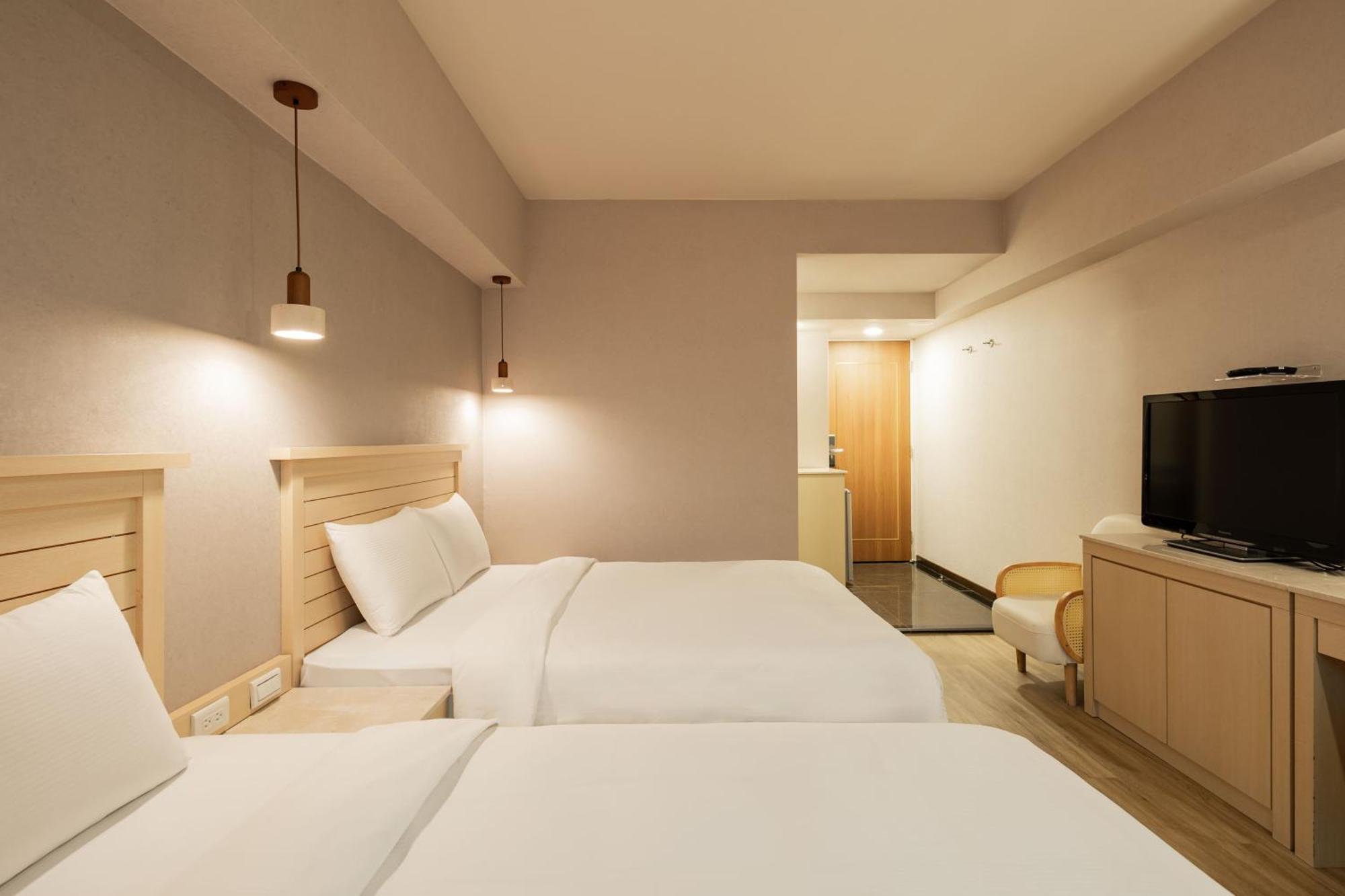 Kindness Hotel Taitung Branch Quarto foto